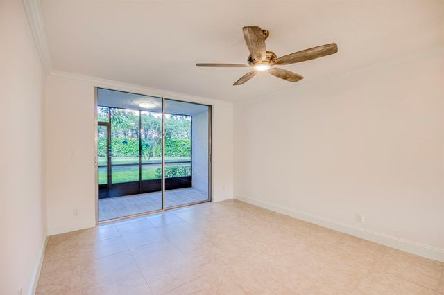 6865 Huntington Lane 105, Delray Beach, FL 33446