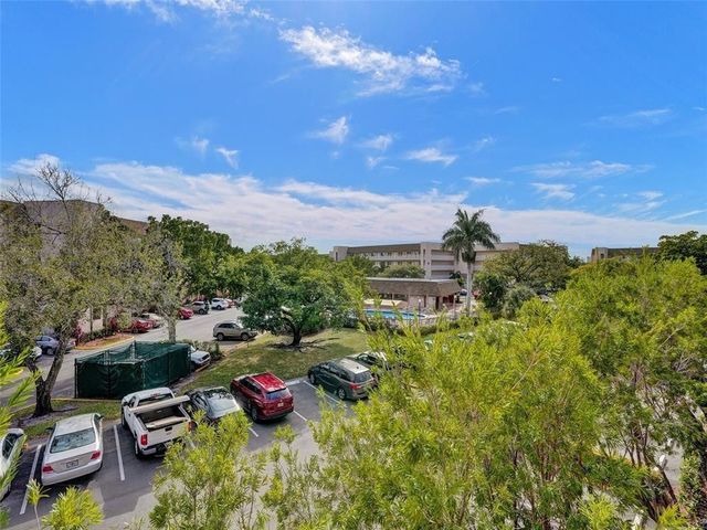 2704 NW 104th Avenue 308, Sunrise, FL 33322