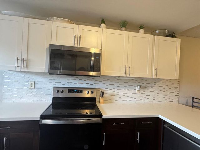 2704 NW 104th Avenue 308, Sunrise, FL 33322