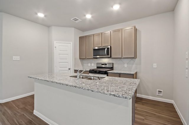 2416 Bluefish Court, Conroe, TX 77384