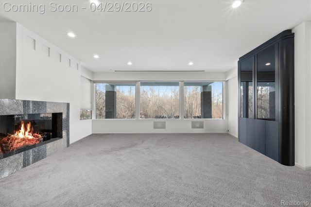 1208 HIDDEN LAKE Drive, Bloomfield Charter Township, MI 48302