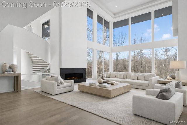 1208 HIDDEN LAKE Drive, Bloomfield Charter Township, MI 48302