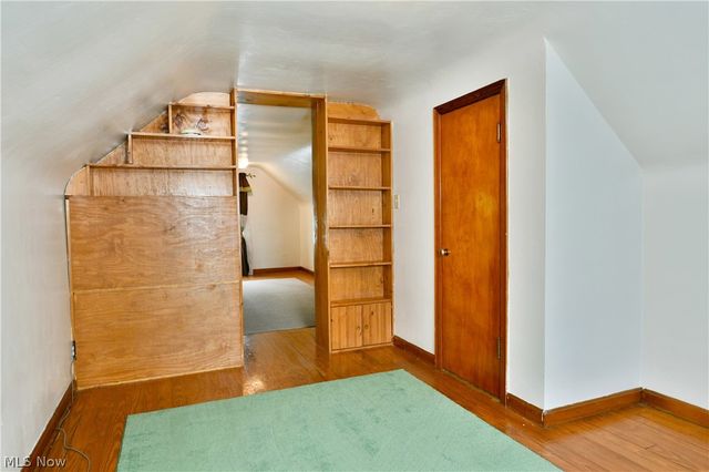 4625 Middle Drive, Youngstown, OH 44505