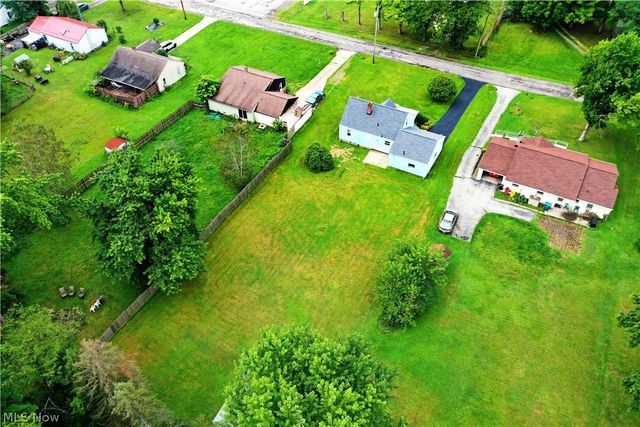 4625 Middle Drive, Youngstown, OH 44505
