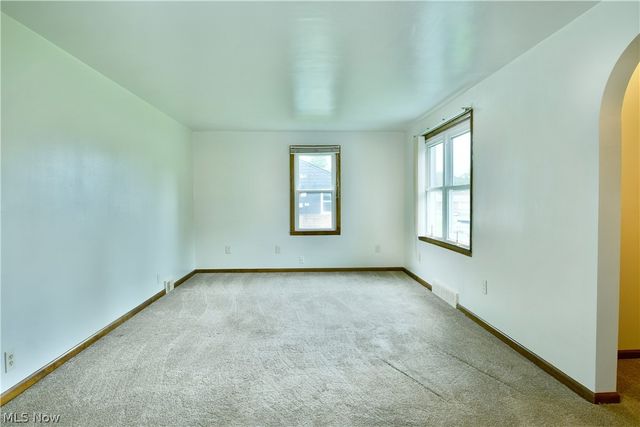 4625 Middle Drive, Youngstown, OH 44505