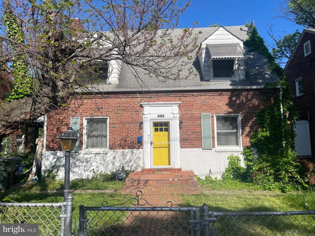 4304 ALABAMA AVE SE, Washington, DC 20019