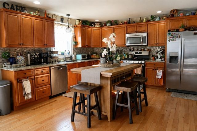 82 Franklin St 82, Haverhill, MA 01830