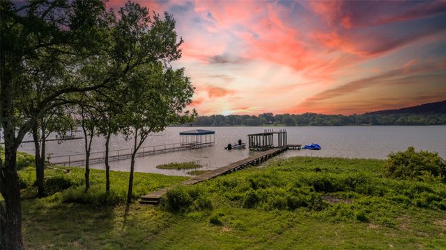 2858 Waters Edge, Quinlan, TX 75474