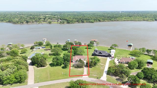 2858 Waters Edge, Quinlan, TX 75474