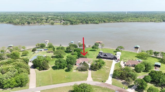 2858 Waters Edge, Quinlan, TX 75474