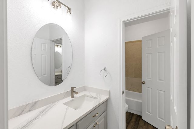 2858 Waters Edge, Quinlan, TX 75474