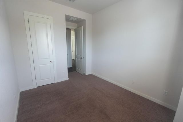 155 Rosebush DR, Liberty Hill, TX 78642