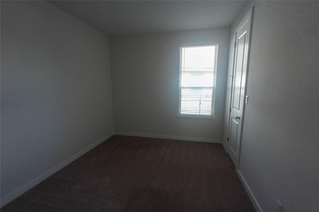 155 Rosebush DR, Liberty Hill, TX 78642