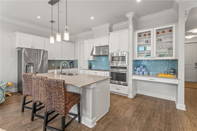 137 Palmilla Circ 204, Port Aransas, TX 78373