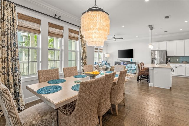 137 Palmilla Circ 204, Port Aransas, TX 78373