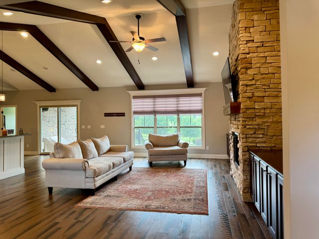 101 Kingston Drive, Georgetown, KY 40324