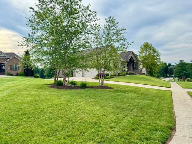 101 Kingston Drive, Georgetown, KY 40324