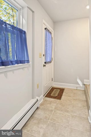 570 E CHERRY RD, Quakertown, PA 18951