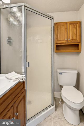 570 E CHERRY RD, Quakertown, PA 18951