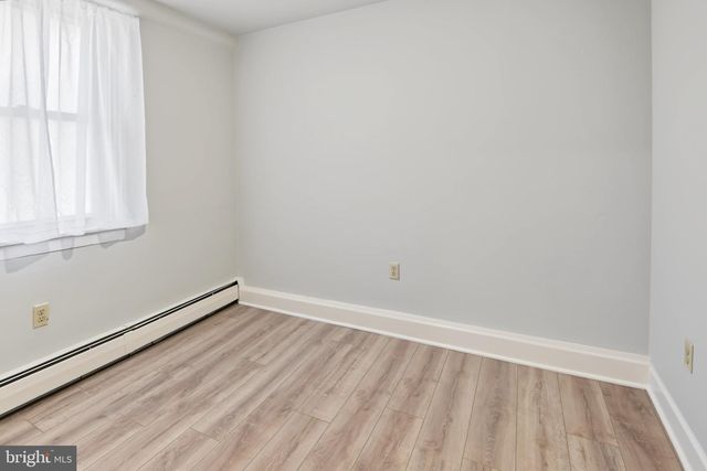 570 E CHERRY RD, Quakertown, PA 18951