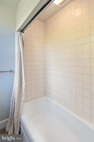 570 E CHERRY RD, Quakertown, PA 18951