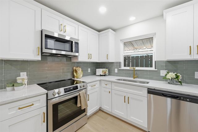 3716 Aurora Street, Haltom City, TX 76117