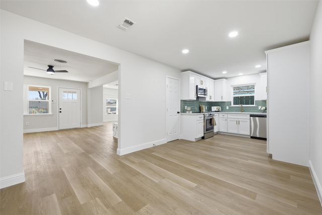 3716 Aurora Street, Haltom City, TX 76117