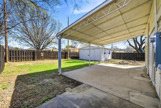 3716 Aurora Street, Haltom City, TX 76117