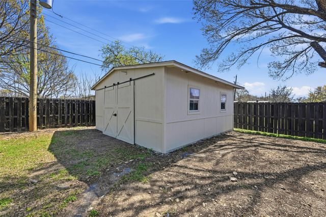 3716 Aurora Street, Haltom City, TX 76117