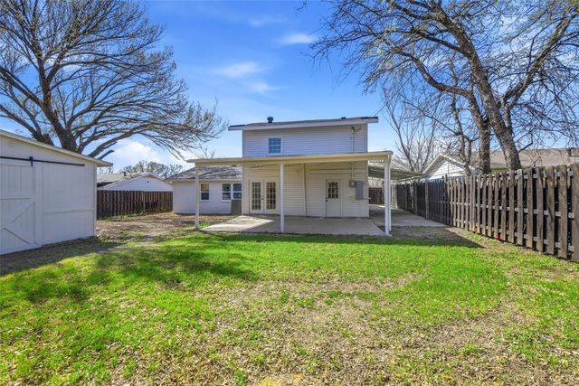 3716 Aurora Street, Haltom City, TX 76117
