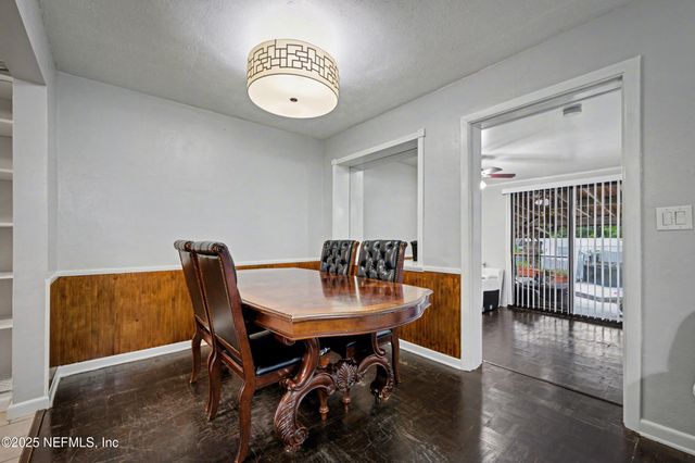 4233 ALDINGTON Drive, Jacksonville, FL 32210