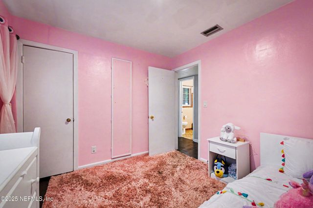 4233 ALDINGTON Drive, Jacksonville, FL 32210