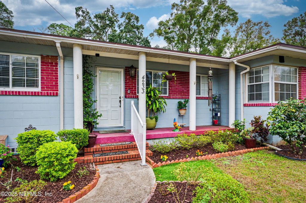 4233 ALDINGTON Drive, Jacksonville, FL 32210