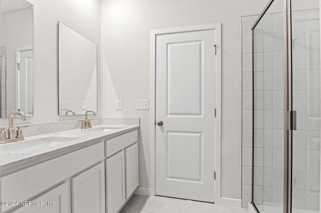 14698 CASHEW Avenue, Jacksonville, FL 32218