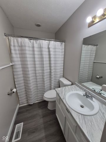 925 Mallory Parkway, Franklin, IN 46131