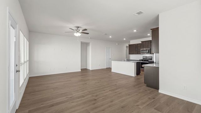 435 Epiphany Lane, Lavon, TX 75166