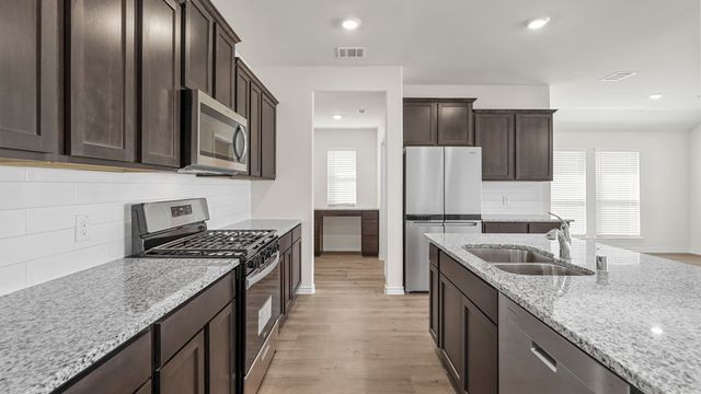 435 Epiphany Lane, Lavon, TX 75166