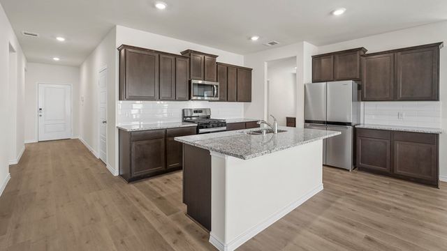 435 Epiphany Lane, Lavon, TX 75166
