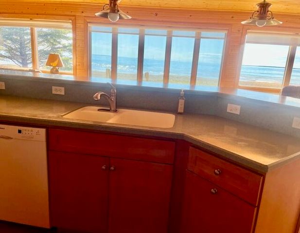 3199 S Lake Shore Drive, Bois Blanc, MI 49775