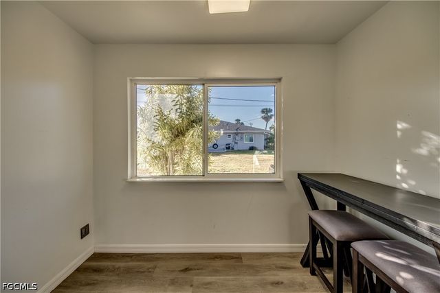 1112 SE 39th TER, Cape Coral, FL 33904