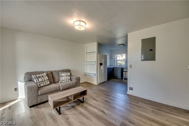 1112 SE 39th TER, Cape Coral, FL 33904