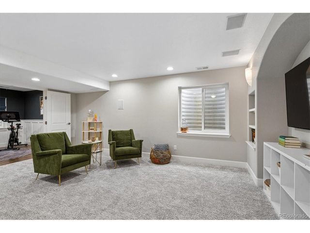 603 Hendee Ct, Erie, CO 80516