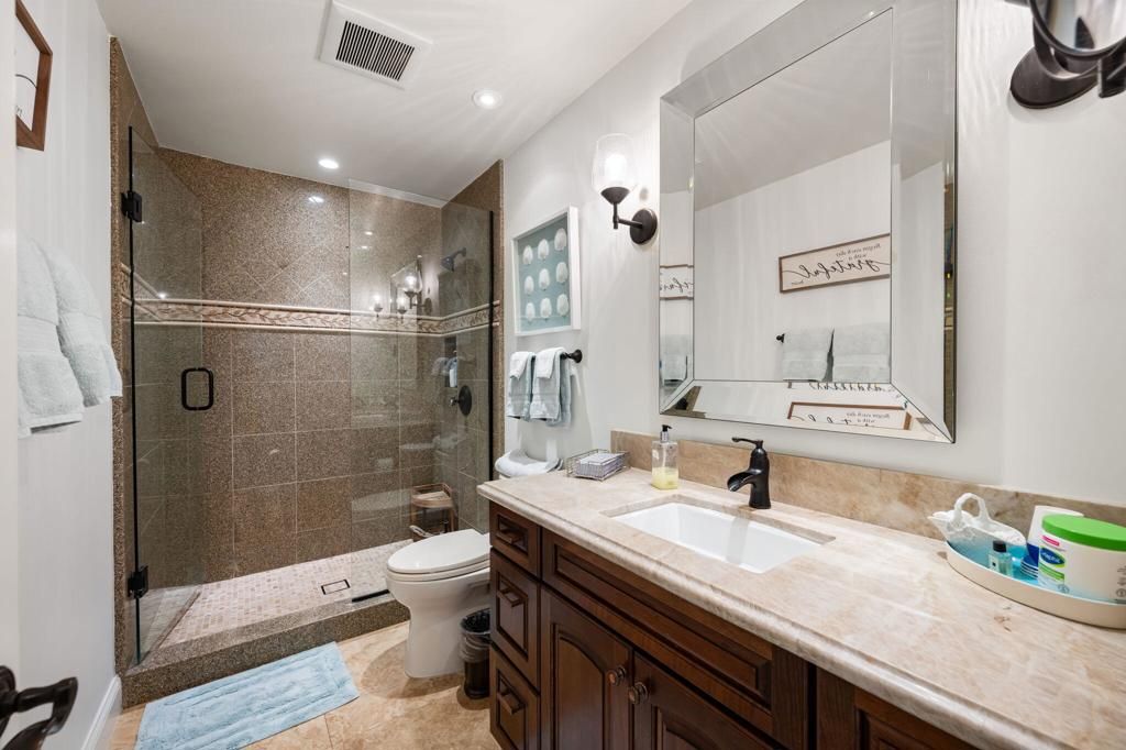 Image 41 of property listing at 48771 San Vicente Street, La Quinta, CA 92253