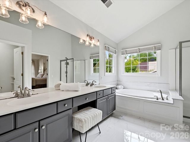 2805 Peverell Lane, Charlotte, NC 28270