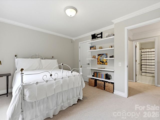 2805 Peverell Lane, Charlotte, NC 28270
