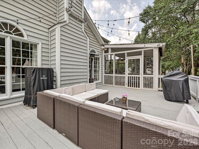 2805 Peverell Lane, Charlotte, NC 28270