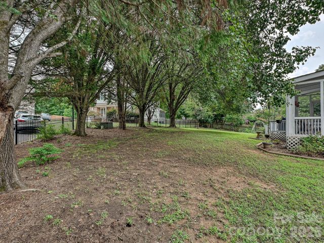2805 Peverell Lane, Charlotte, NC 28270