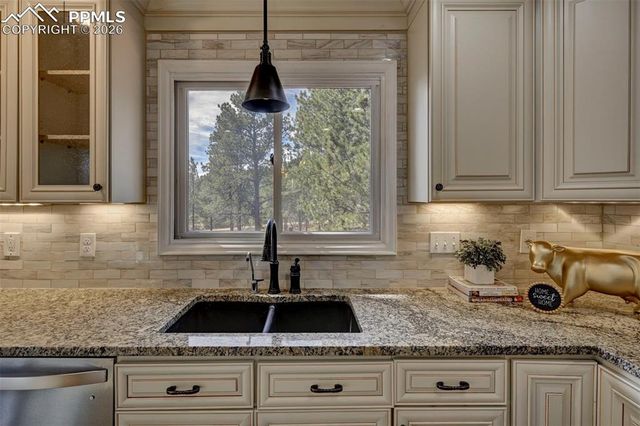 18320 Sloan Lane, Monument, CO 80132