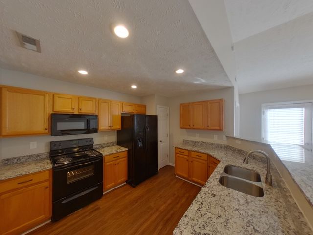 3018 Barretts Ridge Dr, Murfreesboro, TN 37130
