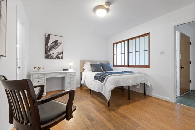 530 Rockaway Beach Avenue, Pacifica, CA 94044